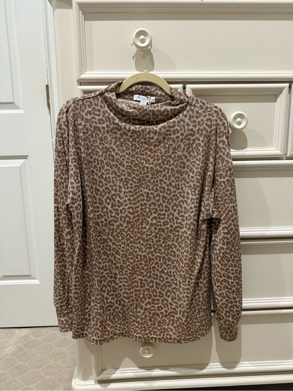 beachlunchlounge Brown Leopard-Print Long Sleeve Top